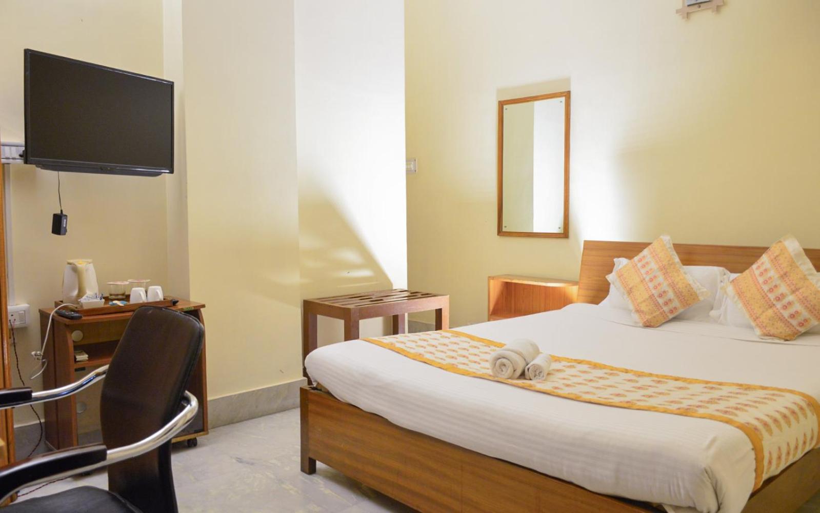 River Breeze Home A Comfort Stay グワーハーティー エクステリア 写真